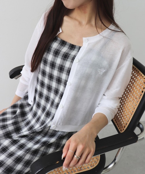 INGNI(イング)の「【WEB限定】胸ロゴシアーニットカーディガン(カーディガン/ボレロ・レディース・ブラック×ブラック/ホワイト×ホワイト/グレー×ホワイト/ピンク系2/サックスブルー系・M)」の6枚目の写真