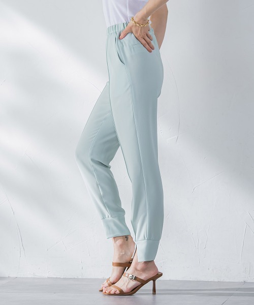 Viaggio Blu（ビアッジョブルー）の「接触冷感2WAYストレッチジョガーパンツ≪洗濯機で洗える≫（その他パンツ・レディース・ブラック/グリーン・S/M/L）」の8枚目の写真