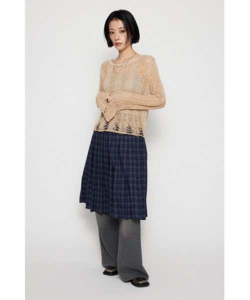 LAGUA GEM(ラグアジェム)の「SIDE SLIT CRASH トップス(ニット/セーター・レディース・レッド/チャコールグレー/ベージュ・FREE)」の12枚目の写真