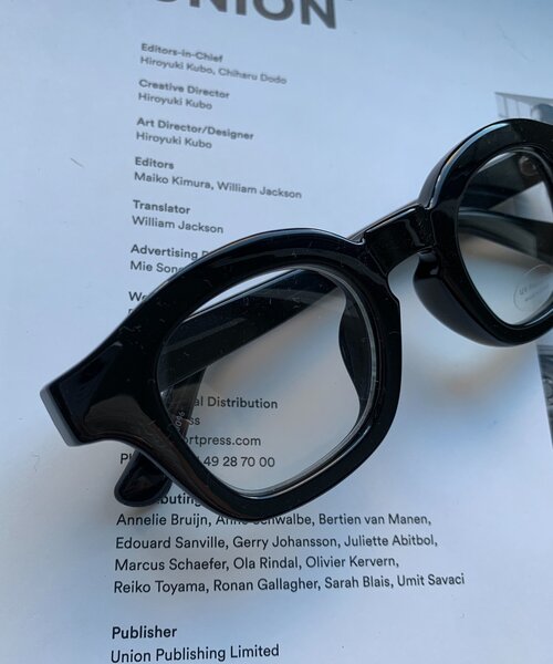 DouDou（ドゥドゥ）の「太フレームサングラス＋ケースセット（サングラス・レディース・ブラウン/ダークブラウン/ブラック・FREE）」の5枚目の写真