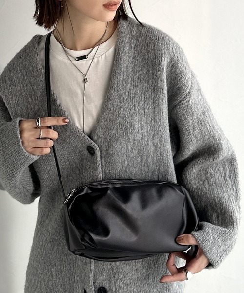 セール】ころんとした可愛いフォルム。ソフトバンバッグ（ショルダー