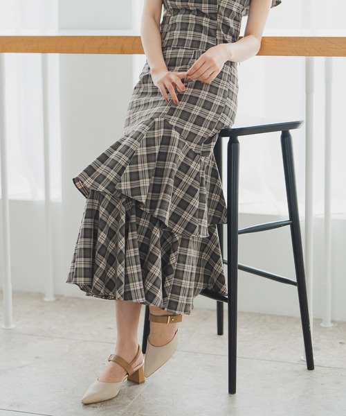 2025秋冬新作 ランダムフレアチェックスカート（スカート）｜MISCH