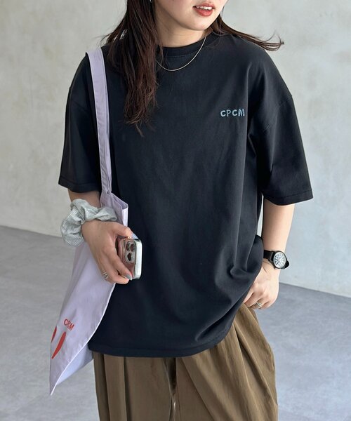 CPCM（シーピーシーエム）の「CPCM1ポイント刺繍T（Tシャツ/カットソー・レディース・ホワイト/ブラック/ネイビー/オレンジ・FREE）」の3枚目の写真