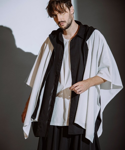 NO ID. ノーアイディー フーデッドポンチョ 楽天市場】フリンジニットフーデッドZIPポンチョ／ノー