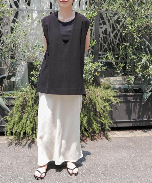 FORK&SPOON（フォークアンドスプーン）の「FORK&SPOON　ジャガードUネックベスト（ベスト・レディース・カーキ/ブラック/アイボリー・1）」の21枚目の写真