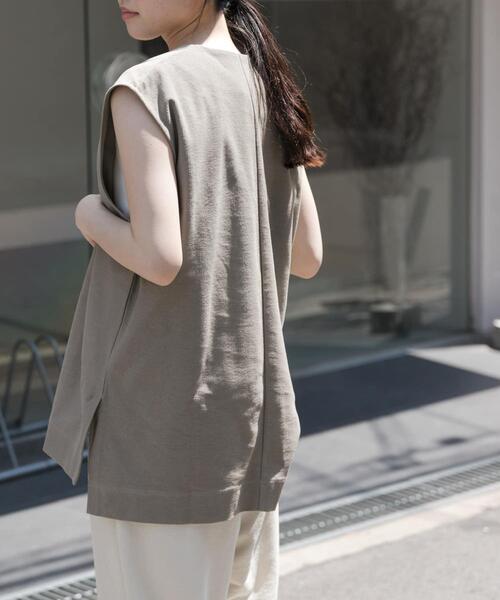 FORK&SPOON（フォークアンドスプーン）の「FORK&SPOON　ジャガードUネックベスト（ベスト・レディース・カーキ/ブラック/アイボリー・1）」の16枚目の写真