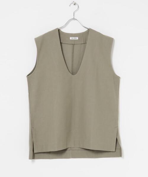 FORK&SPOON（フォークアンドスプーン）の「FORK&SPOON　ジャガードUネックベスト（ベスト・レディース・カーキ/ブラック/アイボリー・1）」の10枚目の写真