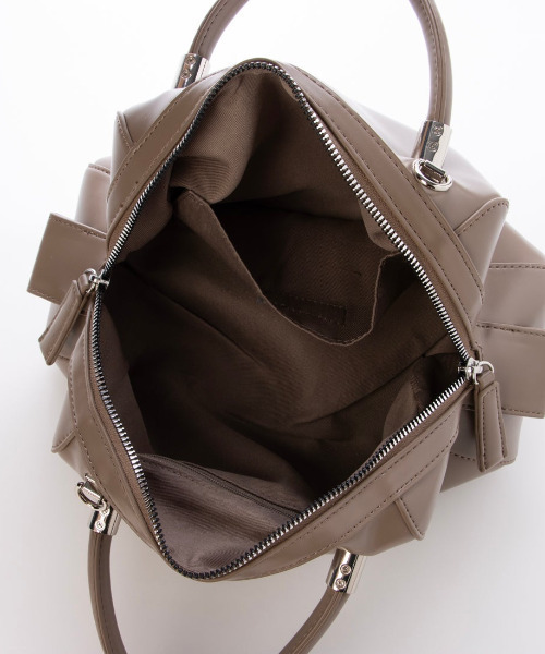 cache cache(カシュ カシュ)の「カシュカシュ cachecache / マット素材2wayボストン(ハンドバッグ・レディース・ベージュ系その他/イエロー/ブラック・FREE)」の22枚目の写真