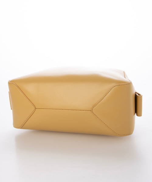 cache cache(カシュ カシュ)の「カシュカシュ cachecache / マット素材2wayボストン(ハンドバッグ・レディース・ベージュ系その他/イエロー/ブラック・FREE)」の7枚目の写真