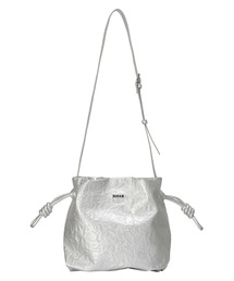 ZUCCa /EMBOSSバッグ /ショルダーバッグ/シルバー ZUCCa（ズッカ）の「EMBOSSバッグ/バッグ / S（ショルダーバッグ