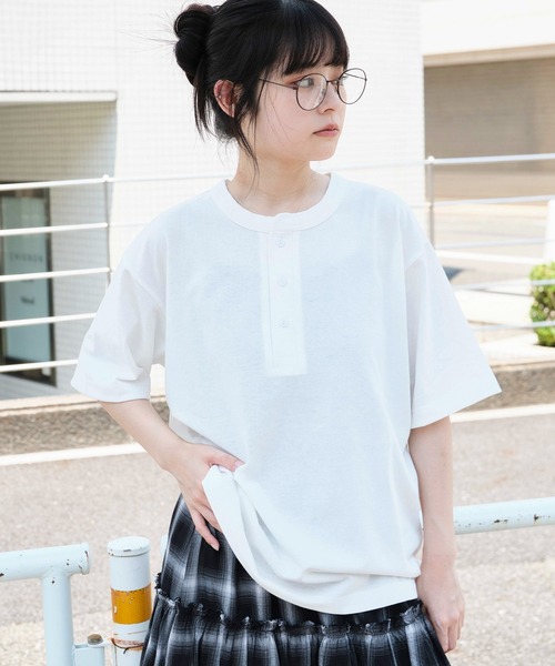 WEGO(ウィゴー)の「WEGO/リラックスフィットヘンリーネックT(Tシャツ/カットソー・メンズ・ブラック/ホワイト/その他1・LARGE/MEDIUM)」の7枚目の写真