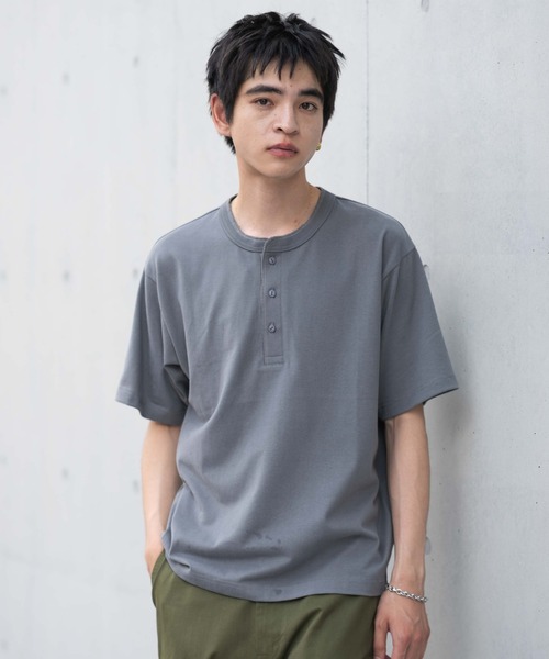 WEGO(ウィゴー)の「WEGO/リラックスフィットヘンリーネックT(Tシャツ/カットソー・メンズ・ブラック/ホワイト/その他1・LARGE/MEDIUM)」の16枚目の写真