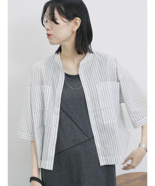 Samansa Mos2 blue(サマンサモスモスブルー)の「◎シアーストライプシャツ(シャツ/ブラウス・レディース・オフホワイト/ブラウン/ベージュ・F)」の14枚目の写真