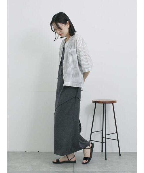 Samansa Mos2 blue(サマンサモスモスブルー)の「◎シアーストライプシャツ(シャツ/ブラウス・レディース・オフホワイト/ブラウン/ベージュ・F)」の18枚目の写真