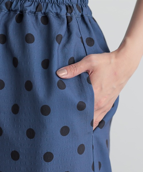 n'OrLABEL（ノアールレーベル）の「『ミニフリルドットナロースカート』（スカート・レディース・ブラック/ネイビー/グリーン・1/2）」の15枚目の写真