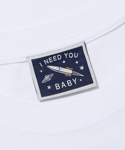 FREAK'S STORE(フリークスストア)の「限定展開 I Need You Baby/アイニーヂューベイべー PARALLEL WORLD ODYSSEY Mystical Photo TEE(Tシャツ/カットソー・メンズ・ブラック/ホワイト・SMALL/MEDIUM/LARGE)」の8枚目の写真