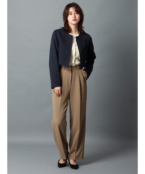 CIS.（シス）の「CIS． ノーカラーブルゾン ウォッシャブル ストレッチ ポリエステルツイル ストライプ（ブルゾン・レディース・ベージュ/ネイビー・36(7号)/38(9号)）」の4枚目の写真