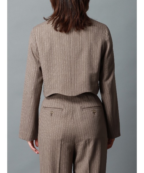 CIS.（シス）の「CIS． ノーカラーブルゾン ウォッシャブル ストレッチ ポリエステルツイル ストライプ（ブルゾン・レディース・ベージュ/ネイビー・36(7号)/38(9号)）」の17枚目の写真