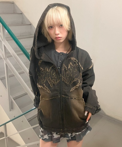 FREE DEE(フリー ディー)の「A'GEM/9 × .kom 『FREE DEE/フリーディー』 トライバルデニムジップアップパーカー(パーカー・メンズ・ブラック・M)」の1枚目の写真