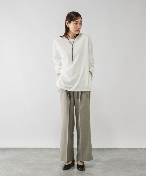 GLOBAL WORK（グローバルワーク）の「スラブボートネックルーズTシャツ/589058（Tシャツ/カットソー・レディース・ブラウン/オフホワイト/スミクロ・MEDIUM/LARGE）」の12枚目の写真