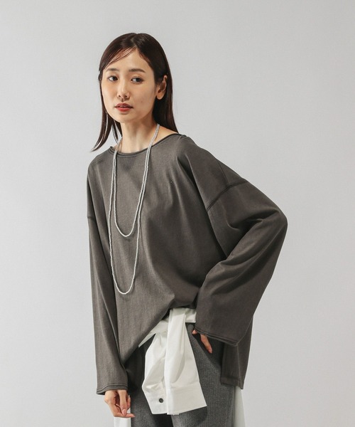 GLOBAL WORK（グローバルワーク）の「スラブボートネックルーズTシャツ/589058（Tシャツ/カットソー・レディース・ブラウン/オフホワイト/スミクロ・MEDIUM/LARGE）」の20枚目の写真