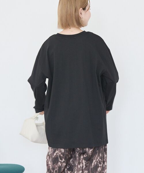 AMERICAN HOLIC(アメリカンホリック)の「カレッジロゴロングTシャツ(Tシャツ/カットソー・レディース・オフホワイト/ブラック/杢グレー・FREE)」の5枚目の写真