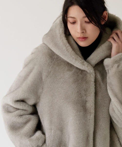 Filomo（フィローモ）の「[Filomo]ミンク調フェイクファーフード付き ジャケット（その他アウター・レディース・ブラック/ベージュ/グレー・FREE）」の17枚目の写真
