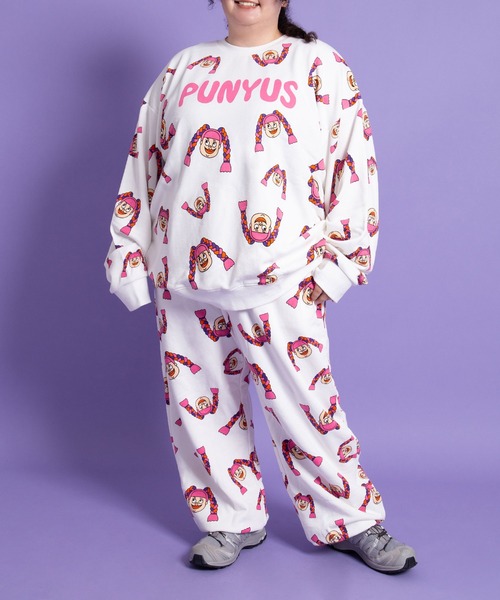 PUNYUS（プニュズ）の「【新サイズ】NAOMIチャン総柄スウェット（スウェット・レディース・ホワイト・1/2/3/4/5）」の6枚目の写真