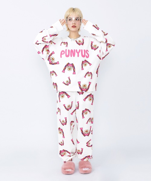 PUNYUS（プニュズ）の「【新サイズ】NAOMIチャン総柄スウェット（スウェット・レディース・ホワイト・1/2/3/4/5）」の15枚目の写真