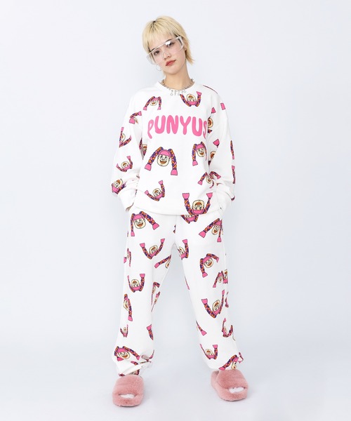 PUNYUS（プニュズ）の「【新サイズ】NAOMIチャン総柄スウェット（スウェット・レディース・ホワイト・1/2/3/4/5）」の16枚目の写真