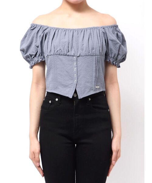 EMODA(エモダ)の「2WAY OFF SHOULDER TOPS(Tシャツ/カットソー・レディース・ブラック/その他/ブルー・FREE)」の2枚目の写真