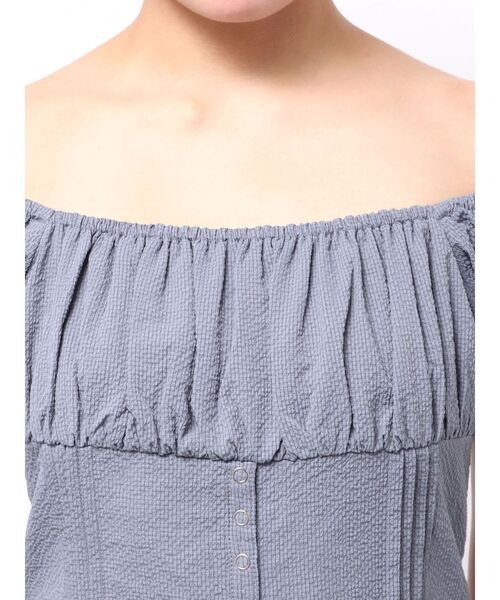 EMODA(エモダ)の「2WAY OFF SHOULDER TOPS(Tシャツ/カットソー・レディース・ブラック/その他/ブルー・FREE)」の8枚目の写真