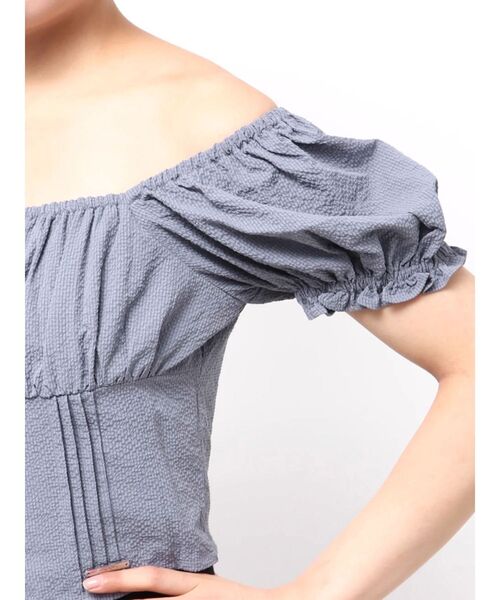EMODA(エモダ)の「2WAY OFF SHOULDER TOPS(Tシャツ/カットソー・レディース・ブラック/その他/ブルー・FREE)」の9枚目の写真