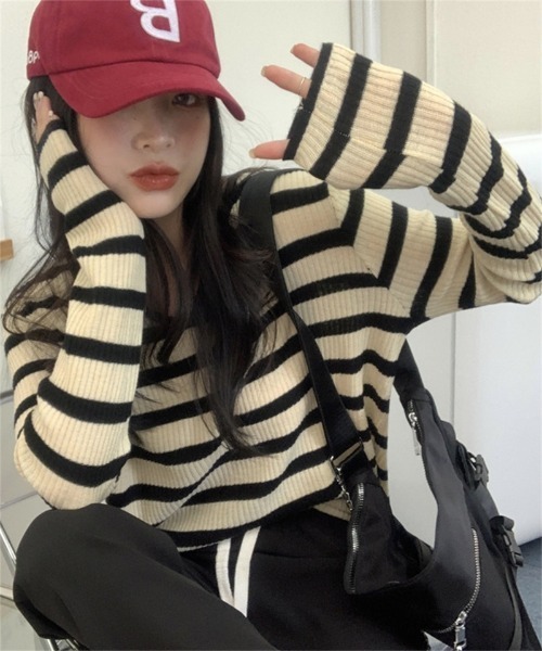 Ritzy(リッツィー)の「ボーダー柄 Vネックトップス(ニット/セーター・レディース・ブルー/ブラック/グリーン・FREE)」の22枚目の写真