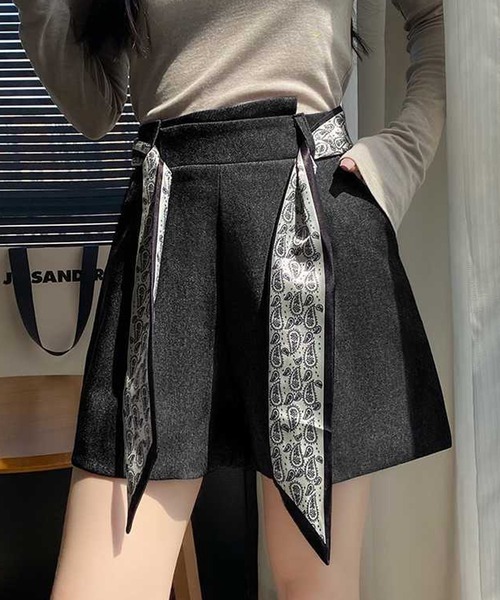 リボン付き黒ショートパンツ セール】Short pants with ribbon / リボン付き ショートパンツ