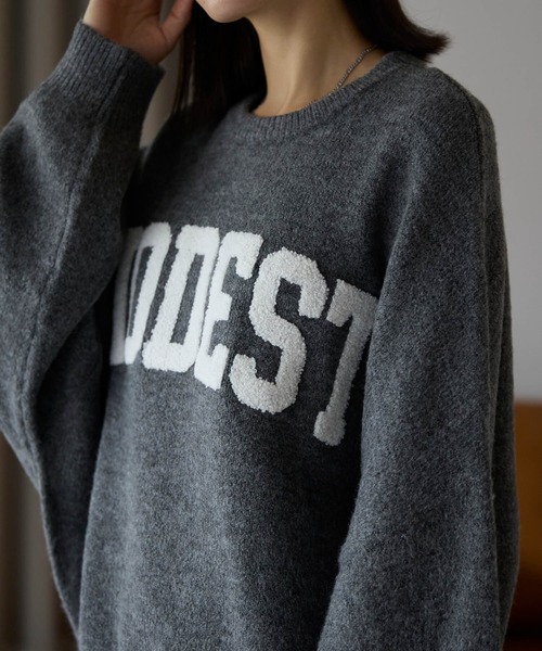 pocket(ポケット)の「サガラ刺繍ロゴニットプルオーバー(ニット/セーター・レディース・グレー/チャコールグレー/ブルー/アイボリー・FREE)」の11枚目の写真