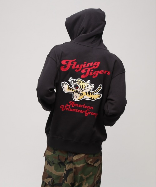 AVIREX（アヴィレックス）の「FLYING TIGER PULLOVER PARKA / フライングタイガー プルオーバーパーカー / AVIREX / アヴィレックス（パーカー・メンズ・グレー/ブラック/オレンジ・MEDIUM/LARGE/X-LARGE/XX-LARGE）」の7枚目の写真