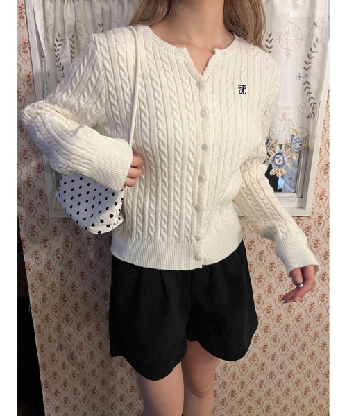 PHILLY(フィリー)の「ワンポイントケーブルカーディガン(カーディガン/ボレロ・レディース・アイボリー・FREE)」の8枚目の写真