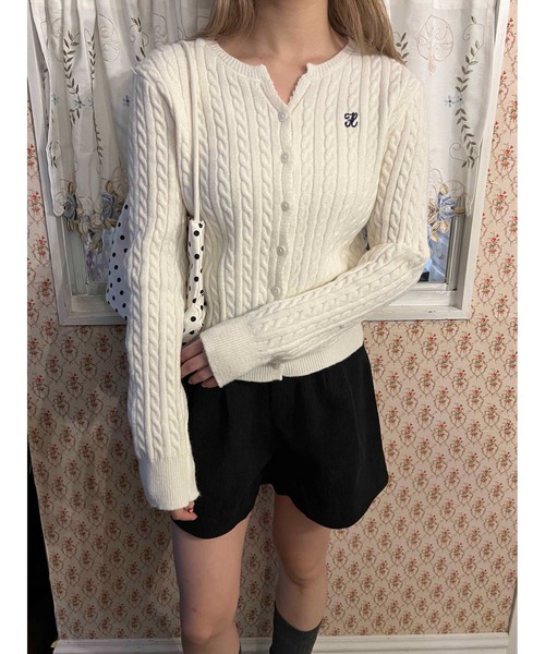 PHILLY(フィリー)の「ワンポイントケーブルカーディガン(カーディガン/ボレロ・レディース・アイボリー・FREE)」の9枚目の写真
