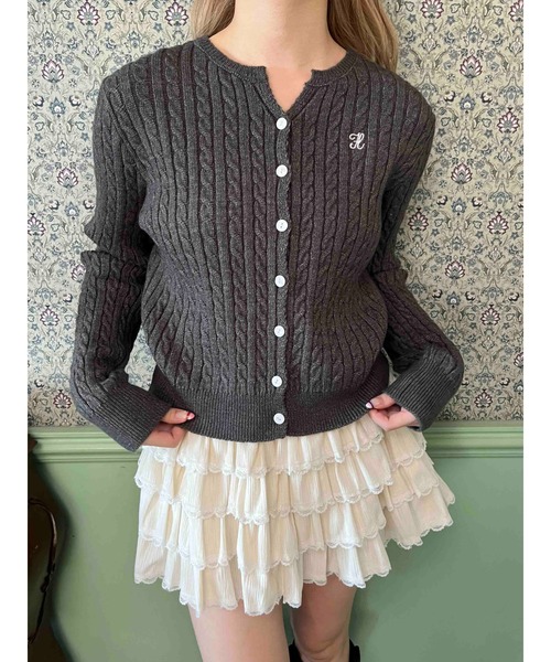 PHILLY(フィリー)の「ワンポイントケーブルカーディガン(カーディガン/ボレロ・レディース・アイボリー・FREE)」の2枚目の写真