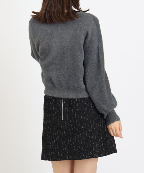 ASTORIA ODIER（アストリアオディール）の「ラメフェザービジューボタンカーディガン（カーディガン/ボレロ・レディース・サックスブルー/チャコールグレー/ホワイト/ピンク・MEDIUM）」の10枚目の写真