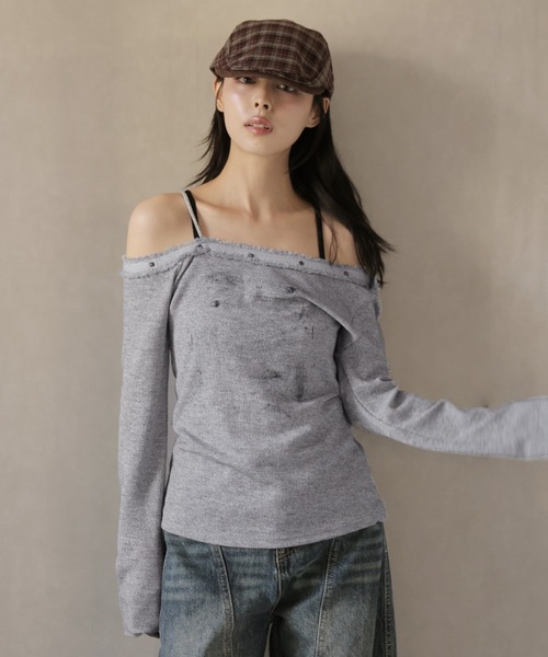 Ulysses(ユリシス)の「アシンメトリーオフショルダーフリンジリベットデザインカットソー(Tシャツ/カットソー・レディース・ホワイト/グレー/ブラック・F)」の21枚目の写真