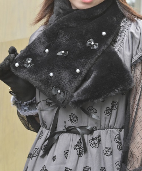 axes femme（アクシーズファム）の「アソートリボンティペット（マフラー・レディース・ブラック/サックスブルー/キナリ・FREE）」の3枚目の写真