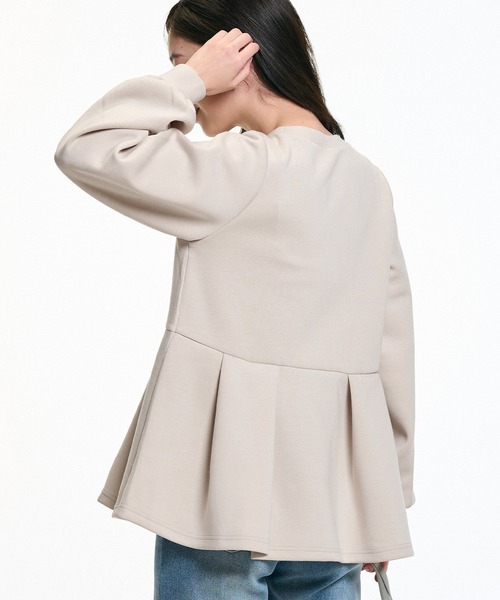 coca（coca）（コカ）の「ソフトスウェットタックフレアトップス（スウェット・レディース・ブラック/ライトベージュ・L/M/S）」の6枚目の写真