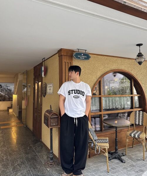1993STUDIO(1993スタジオ)の「スタジオアーチロゴTシャツ_ネイビー(Tシャツ/カットソー・レディース・その他・SMALL/MEDIUM/LARGE)」の8枚目の写真