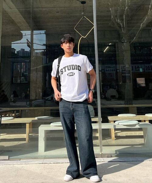 1993STUDIO(1993スタジオ)の「スタジオアーチロゴTシャツ_ネイビー(Tシャツ/カットソー・レディース・その他・SMALL/MEDIUM/LARGE)」の11枚目の写真