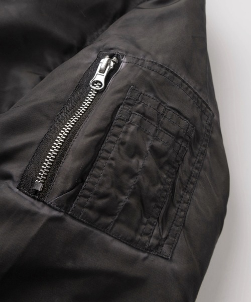 SlashDate(スラッシュデイト)の「【82】ヴィンテージライク 襟ファー フライトブルゾン/ボンバージャケット/ダブルジップ/ミリタリー/アメカジ(ミリタリージャケット・メンズ・グレー/カーキ/ブラック・M/L)」の10枚目の写真