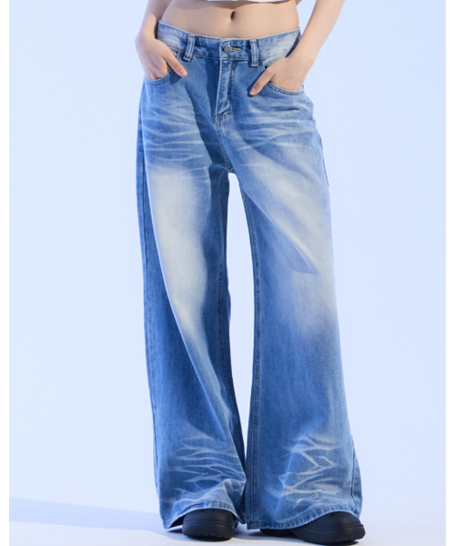 Storm Fade Wide Pants (LIGHT JEAN BLUE)（デニムパンツ）｜MOAA
