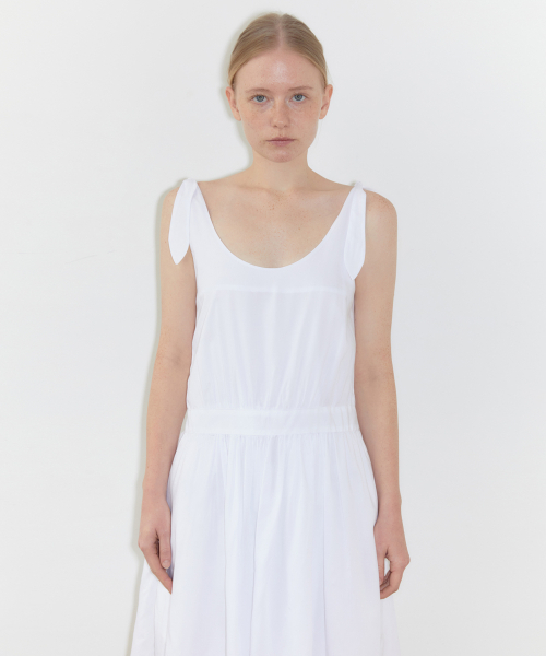 SINOON(シヌーン)の「Rabbit Tie Dress (White)(ワンピース・レディース・ホワイト・FREE)」の2枚目の写真
