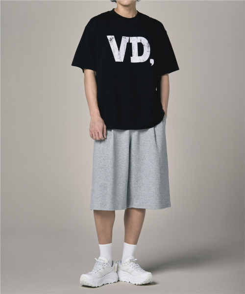 Verdnt（バーダント）の「ベーシックバーデントロゴ半袖Tシャツ[ブラック]（Tシャツ/カットソー・レディース・ブラック・SMALL/MEDIUM/LARGE）」の2枚目の写真